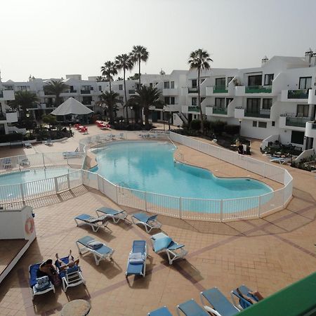 Apartamento recién reformado en la playa de Las Cucharas Costa Teguise Esterno foto